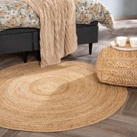 Juuttimatto on monik&auml;ytt&ouml;inen matto m&ouml;kin eri tiloihin.