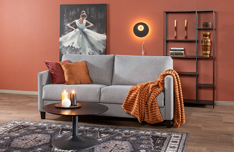 P&auml;iv&auml;ll&auml; vuodesohva on kuin mik&auml; tahansa olohuoneen sohva.