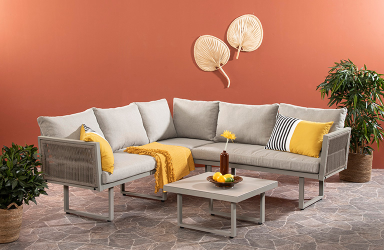 Polyrottinkikalusteet